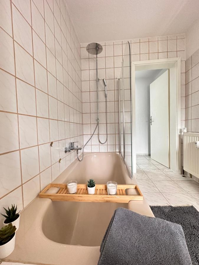 Appartement Auhagen - Kueche, Badewanne, Regendusche, Netflix Dış mekan fotoğraf